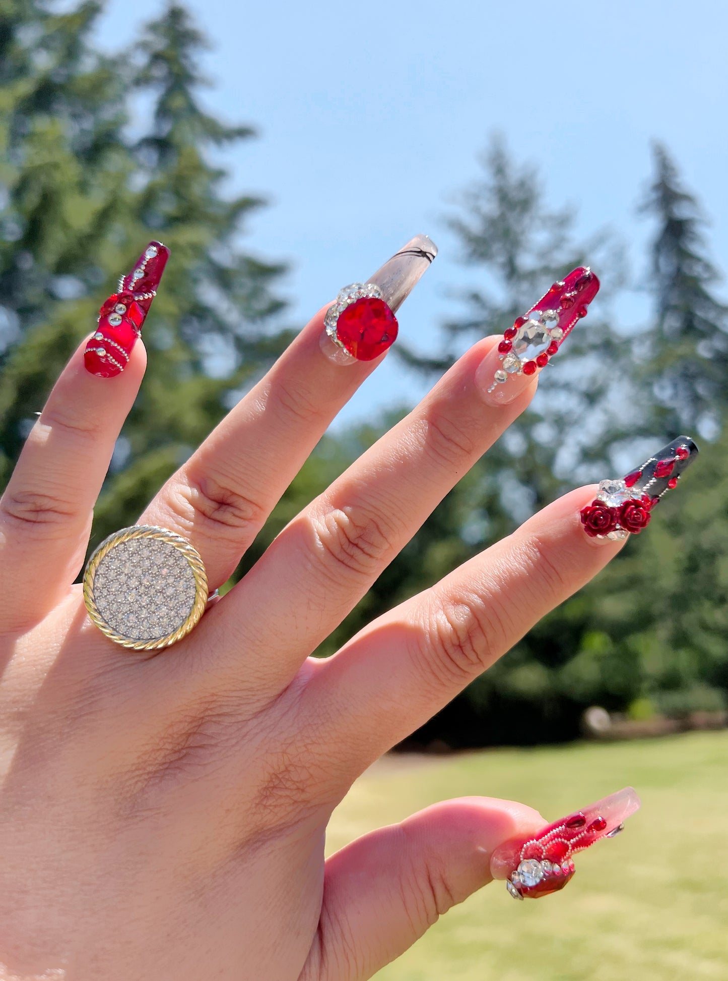 Red and Black Floral Rhinestone Press-on Nail|Glue Nails|Nail Art|False Nails|Elegant Nails|Summer Sale|Fancy Event Nails|Trendy Nails