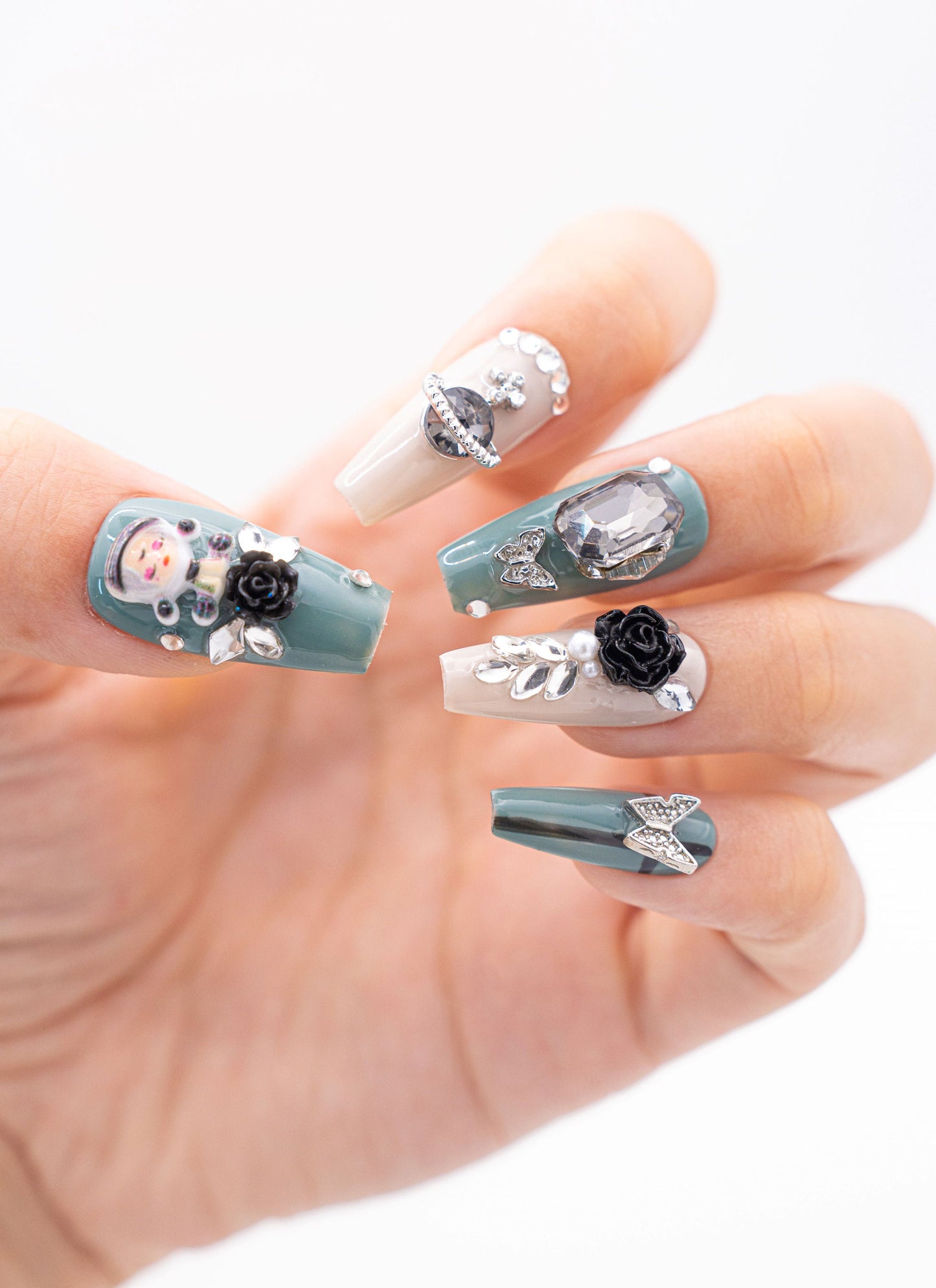 Character Nails|Cute Nail|Nail Designs|False Nails|Elegant Nails|Summer Nail|Nail Art|Trendy Nails|Coffin Nail Design