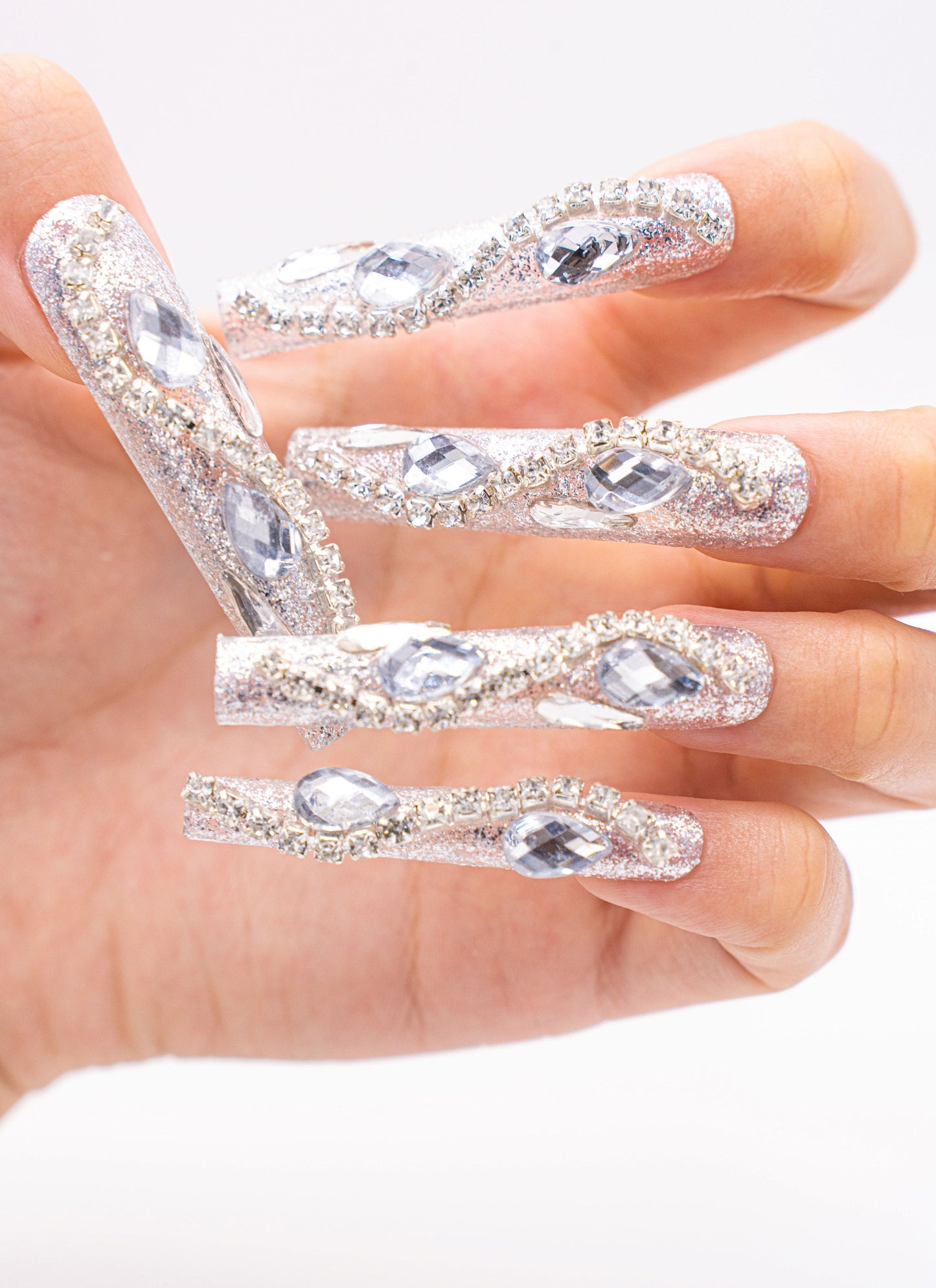 Silver Glitter Rhinestone Press on Nail|Cute Nail|Nail Designs|Nail Art|False Nails|Elegant Nails|Summer Nail|Crystal nails|Trendy Nails
