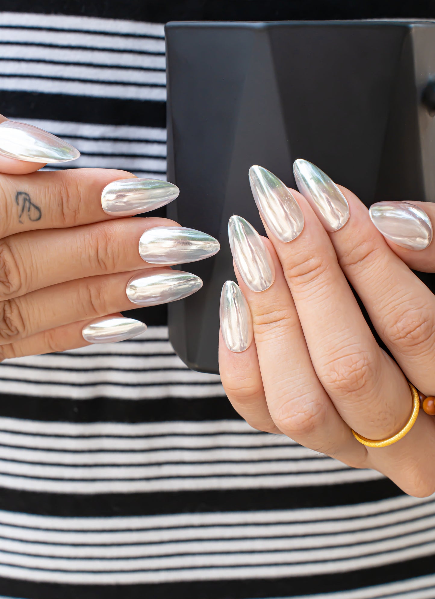 Pearl Almond Nails|Cute Nails|Nail Designs|Free Style|False Nail|Elegant Nail|Summer Nail|Wedding Nails|Trendy Nails|Classy Nails|Gel Nail