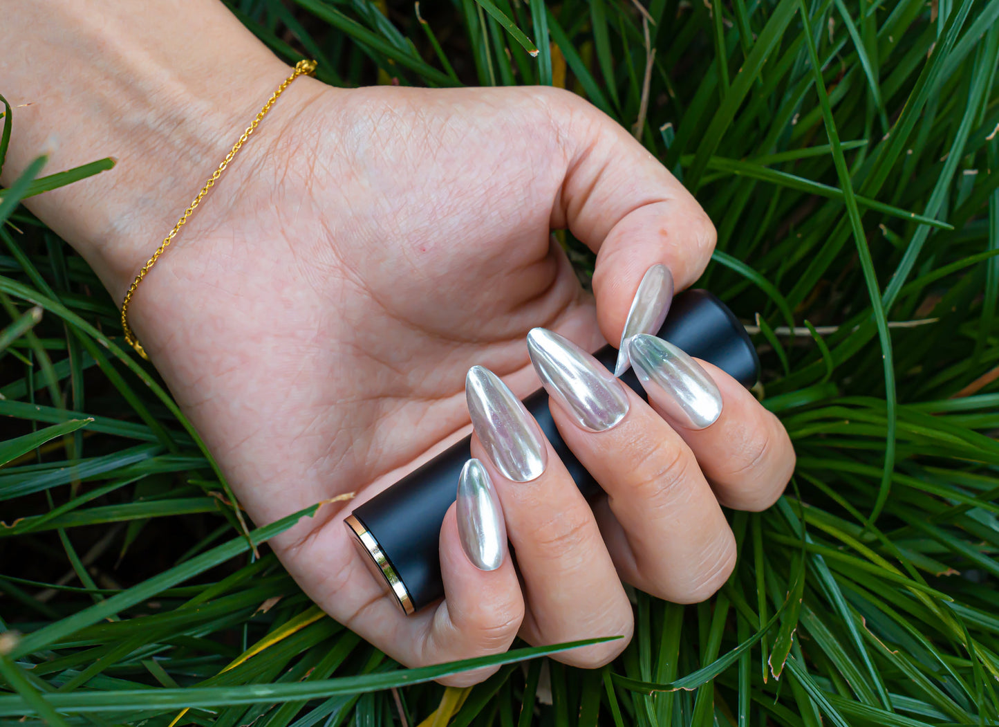 Pearl Almond Nails|Cute Nails|Nail Designs|Free Style|False Nail|Elegant Nail|Summer Nail|Wedding Nails|Trendy Nails|Classy Nails|Gel Nail