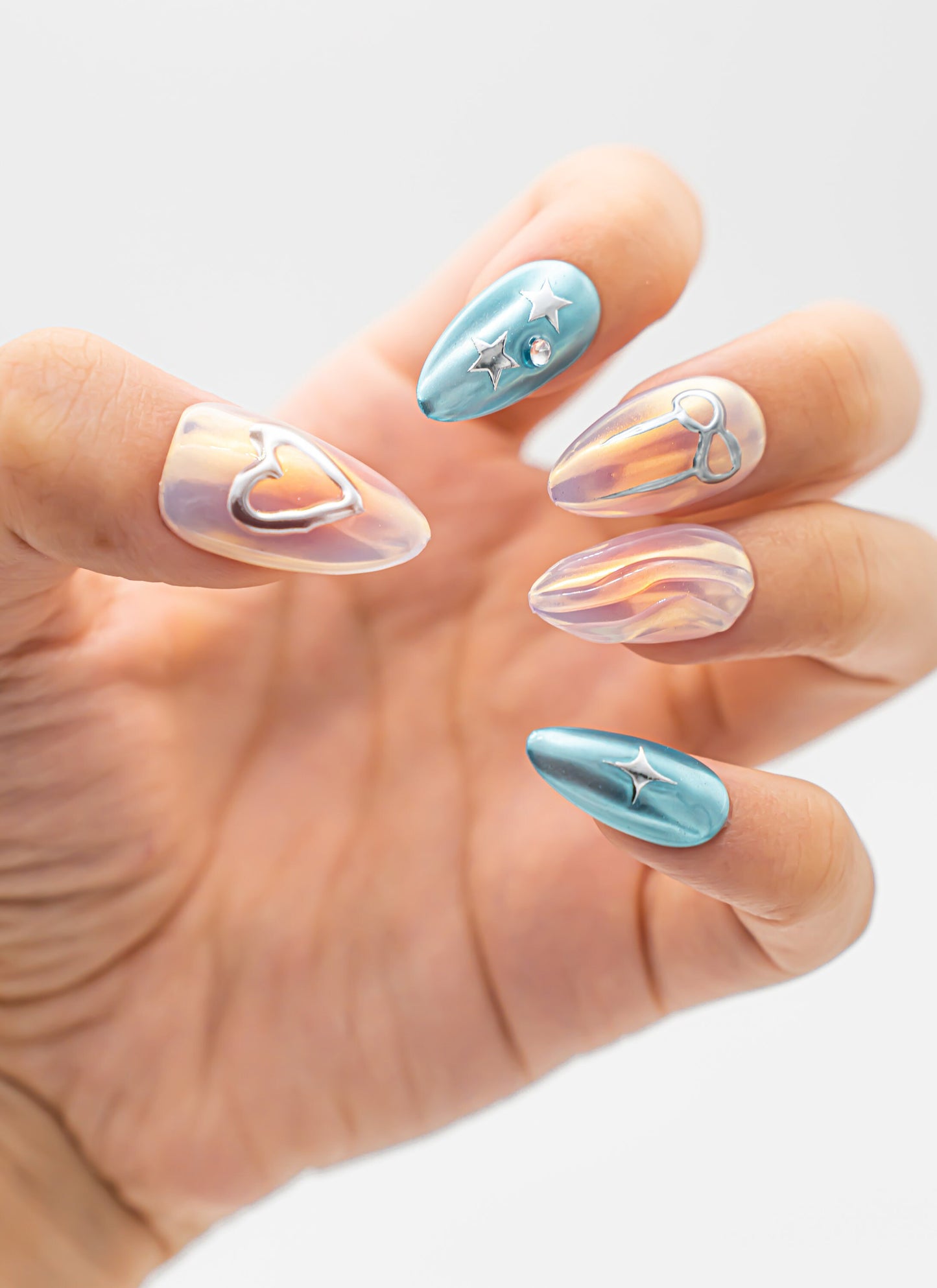 Star Nails|Heart Nails|Ombre Nails|Cute Nails|Beach Nails|Nail Designs|False Nails|Elegant Nails|Summer Nail|Trendy Nails|Classy Nails