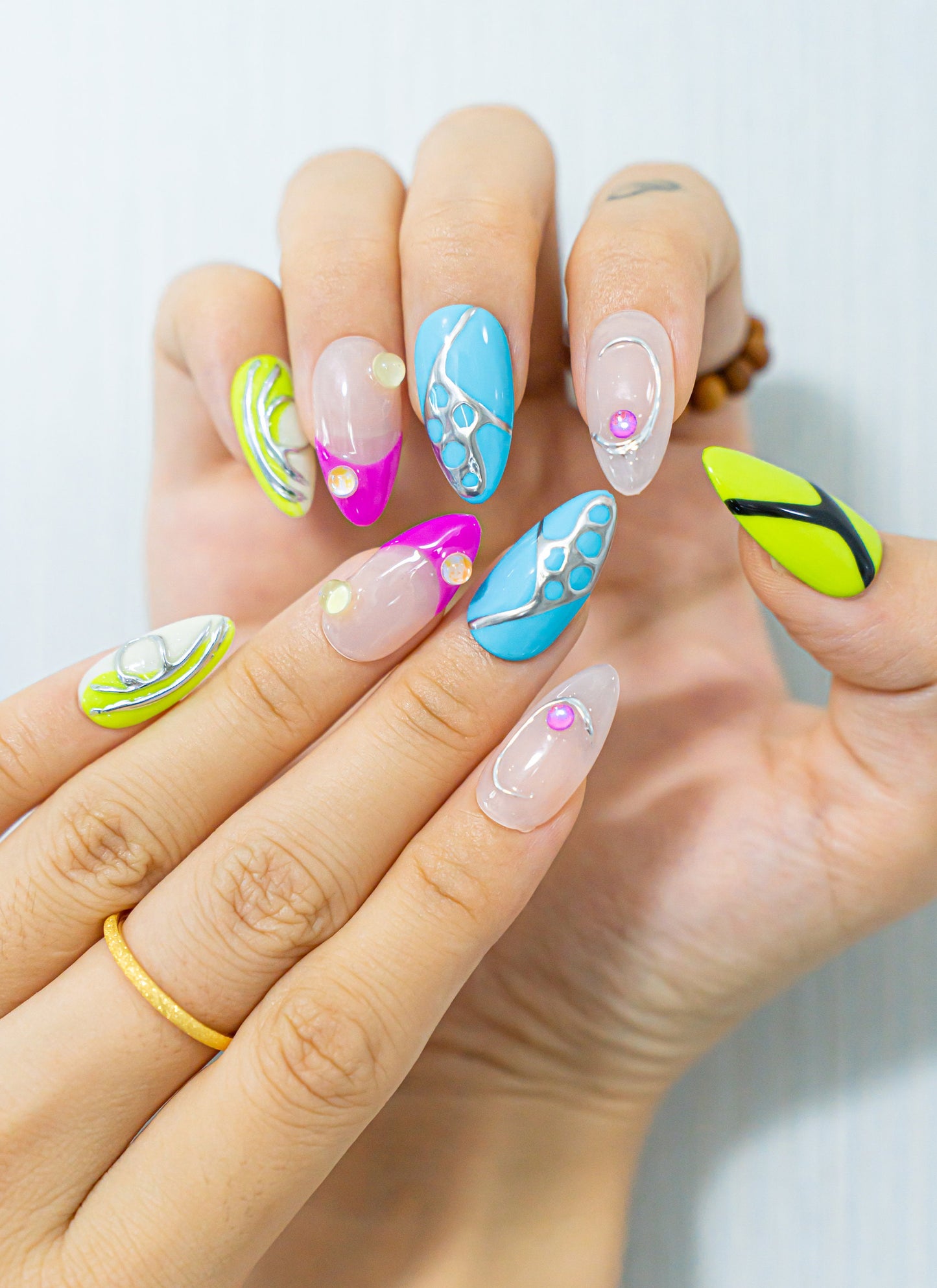 Colorful Nails|Neon Nails|Cute Nails|Beach Nails|Almond Nails|Nail Designs|False Nails|Elegant Nails|Summer Nail|Trendy Nails|Classy Nails