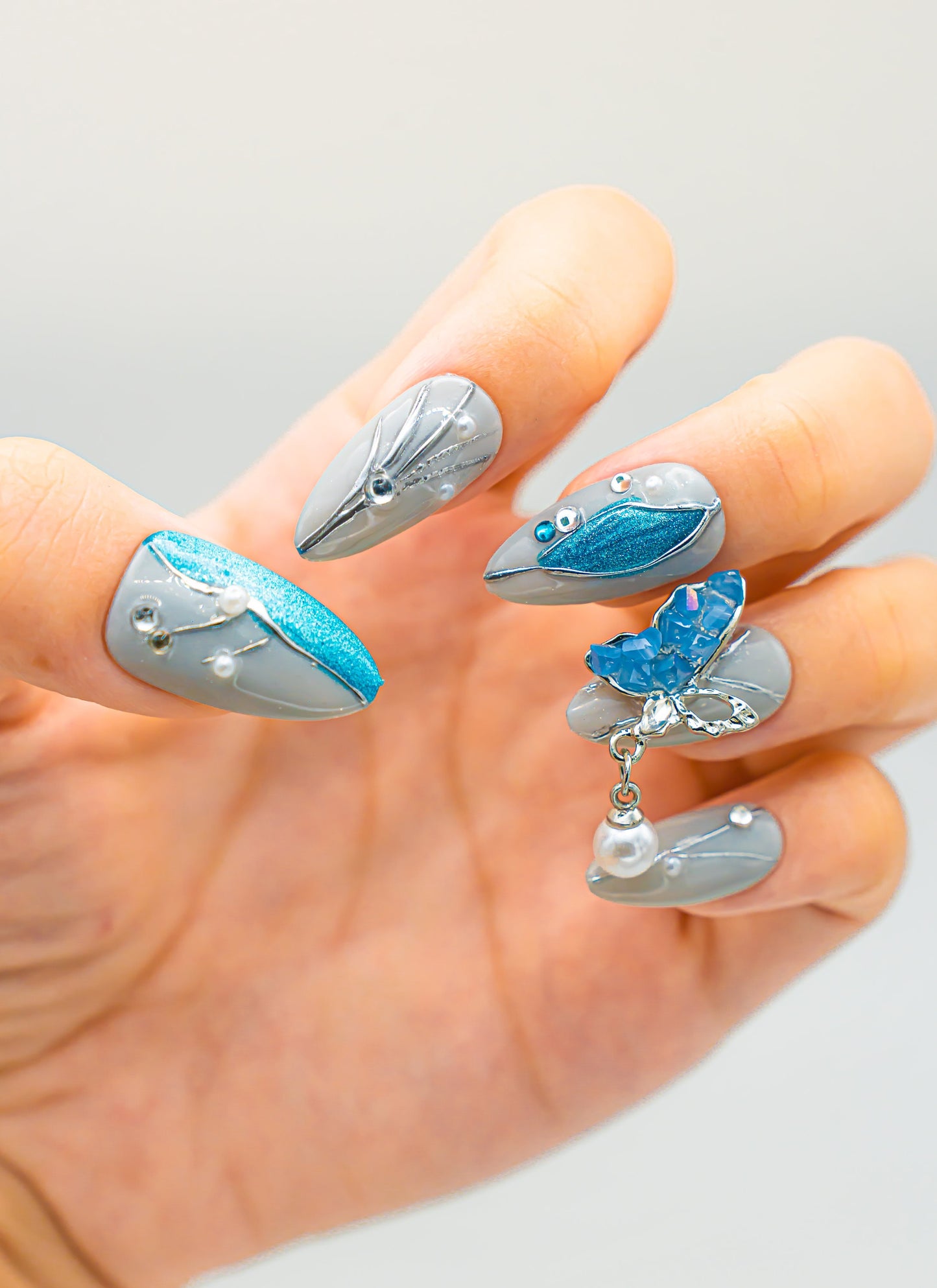 Aura 3D Chrome Nails|Cute Nails|Nail Designs|Free Style|False Nails|Elegant Nails|Summer Nail|Metallic Nail|Trendy Nails|Classy Nails