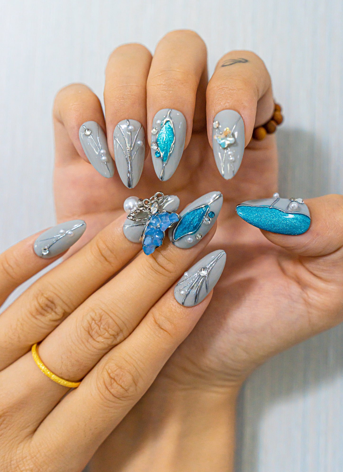 Aura 3D Chrome Nails|Cute Nails|Nail Designs|Free Style|False Nails|Elegant Nails|Summer Nail|Metallic Nail|Trendy Nails|Classy Nails