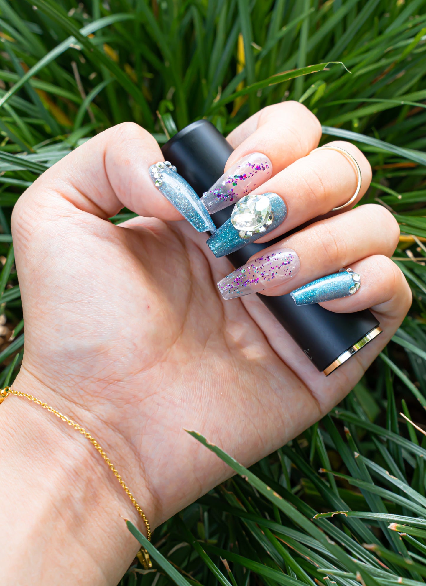 Cute Nails|Summer Nail|Sparkling Nails|Crystal Nails|Glitter Nails|Long Coffin Nails|Nail Designs|False Nails|Elegant Nails|Trendy Nails