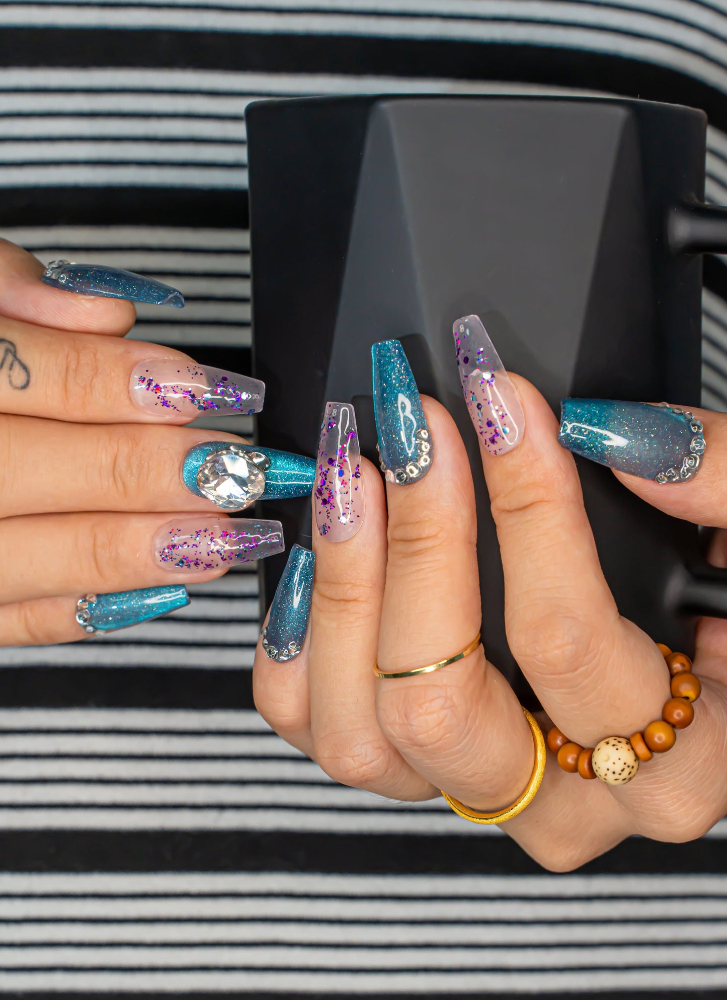 Cute Nails|Summer Nail|Sparkling Nails|Crystal Nails|Glitter Nails|Long Coffin Nails|Nail Designs|False Nails|Elegant Nails|Trendy Nails