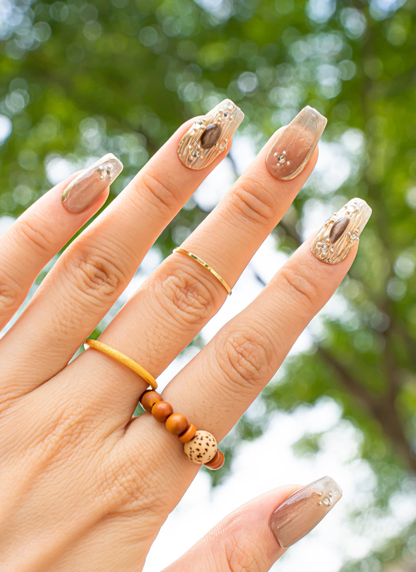 Elegant Nails|Fall Nails|3D Nails|Chrome Nails|Metallic Nails|Glass Nails|Short Coffin Nails|Nail Designs|False Nail|Trendy Nail|Classy Nail