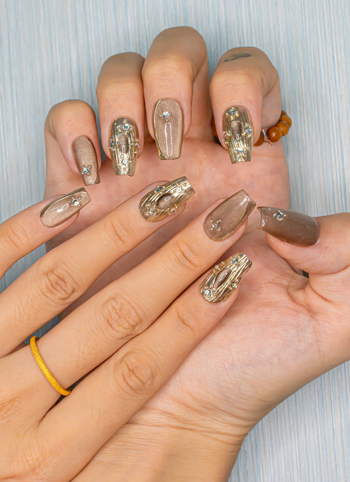 Elegant Nails|Fall Nails|3D Nails|Chrome Nails|Metallic Nails|Glass Nails|Short Coffin Nails|Nail Designs|False Nail|Trendy Nail|Classy Nail