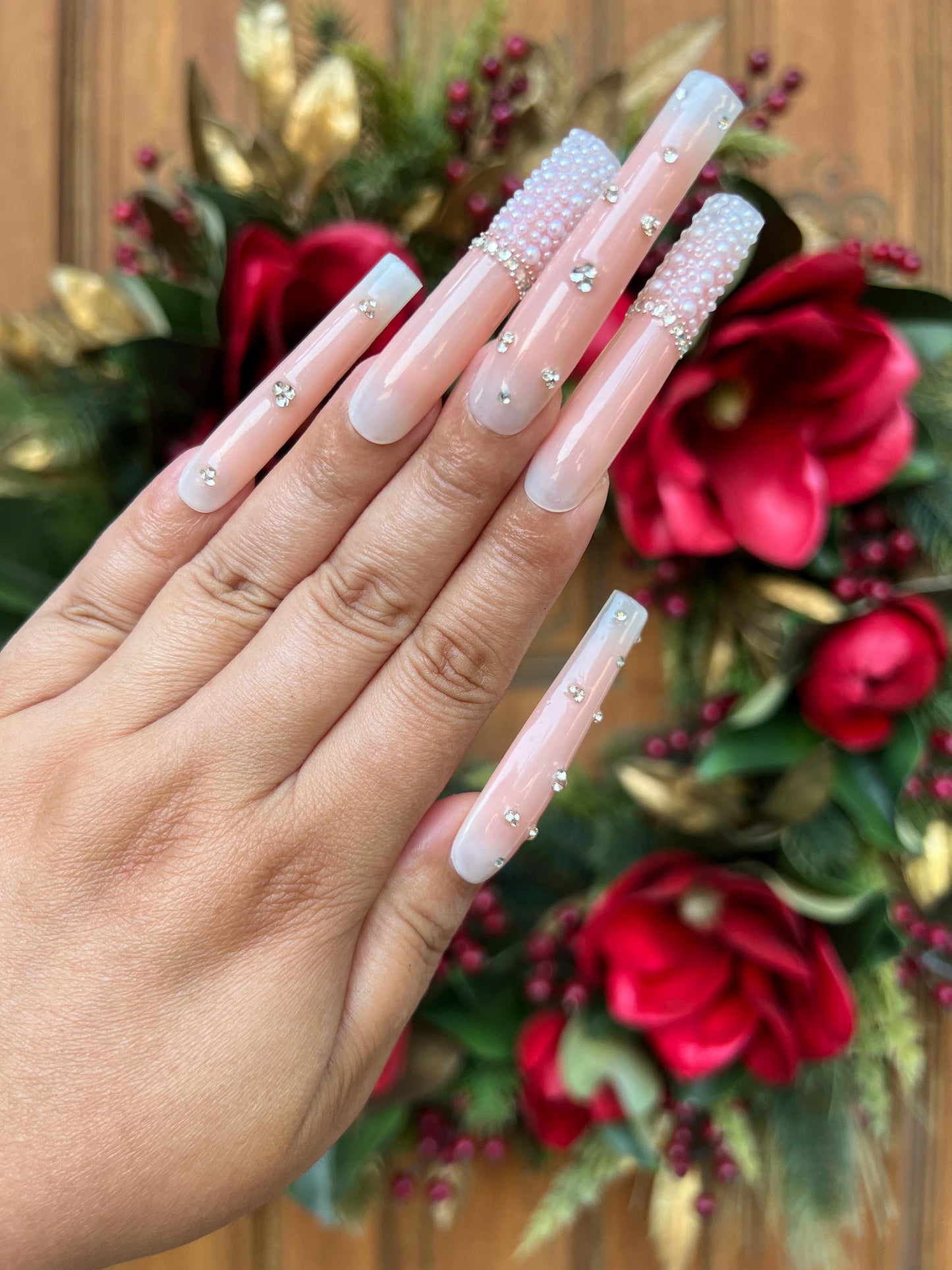 Ombre Nails|Long Nails|Pink Nails|Cute Nail|Nail Designs|False Nails|Elegant Nails|Summer Nail|Nail Art|Trendy Nails