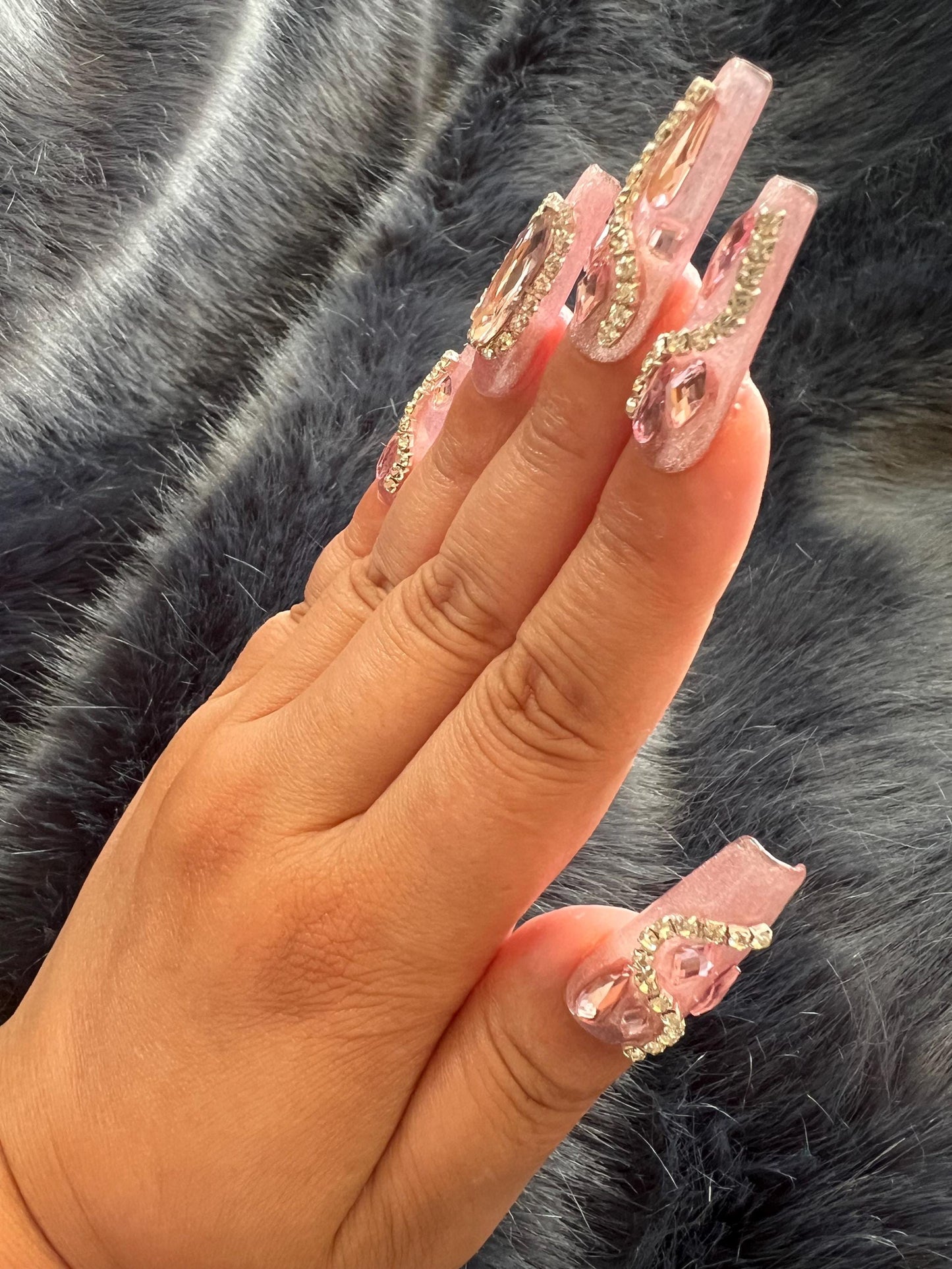Pink Nails|Crystal nails|Coffin Nail Design|Cute Nails|Nail Designs|False Nails|Elegant Nails|Summer Nail|Trendy Nails