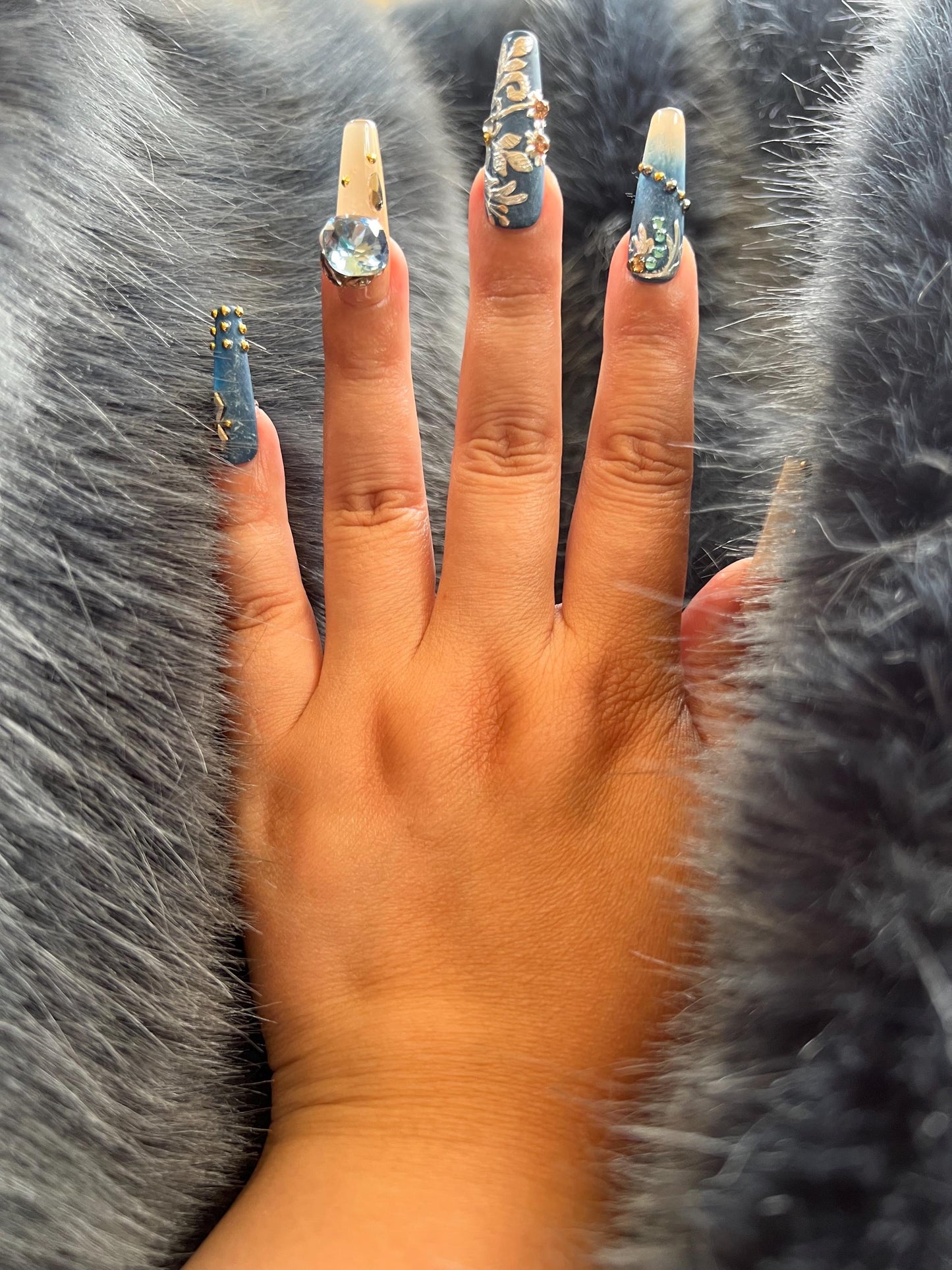Cute Nails|Blue Ocean Nails|Mermaid Nails|Flower Nail|Nail Designs|False Nails|Elegant Nails|Classy Nails|Summer Nail|Nail Art|Trendy Nail