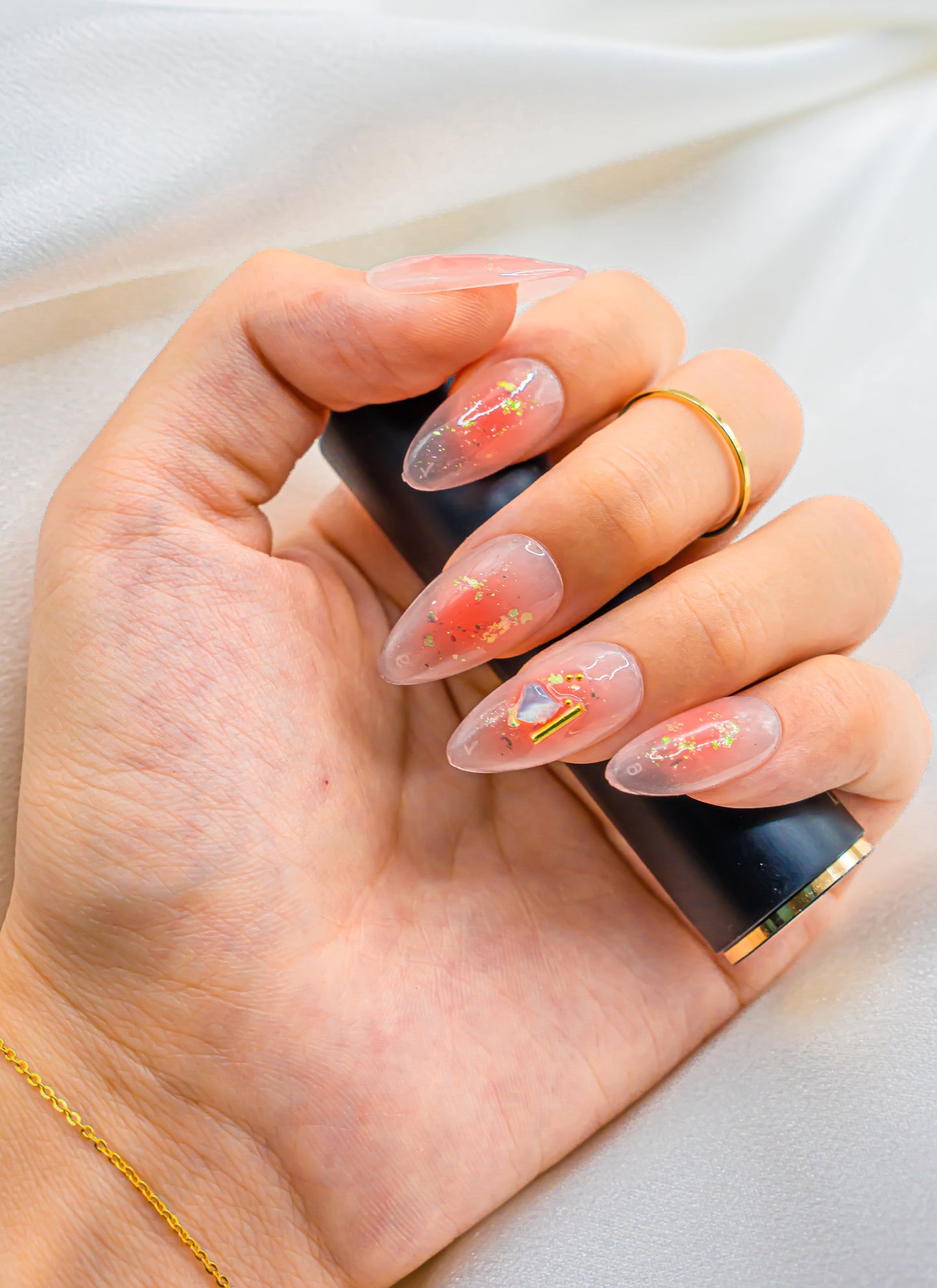 Natural Nails|Pink Candy Ombre Almond Nails|Cute Nails|Nail Designs|False Nails|Elegant Nails|Summer Nail|Ombre Nail|Trendy Nail|Classy Nail