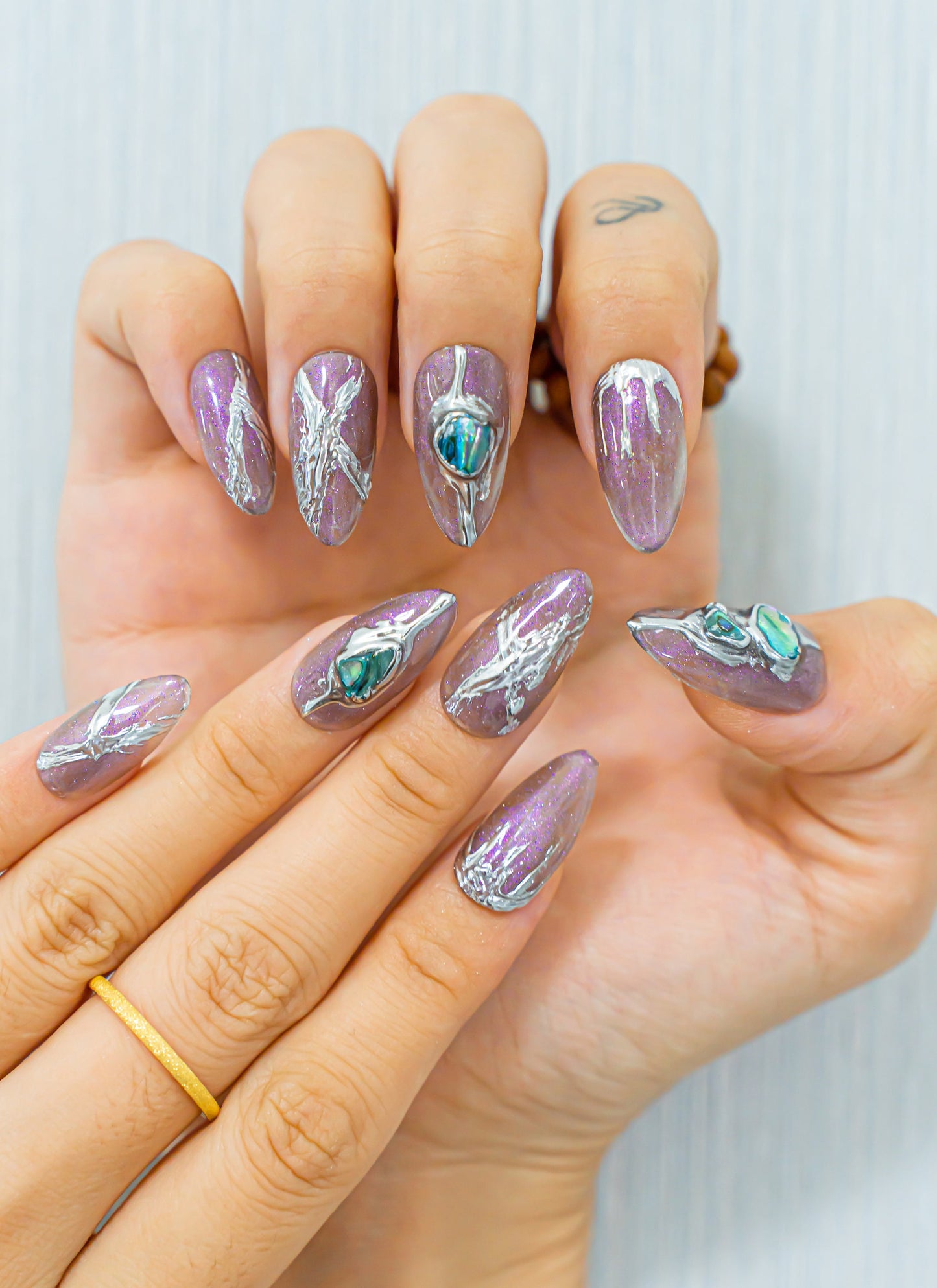 3D Almond Silver Chrome Nails|Cute Nails|Nail Designs|Nail Art|False Nails|Elegant Nails|Summer Nail|Ombre Nails|Trendy Nails|Classy Nails