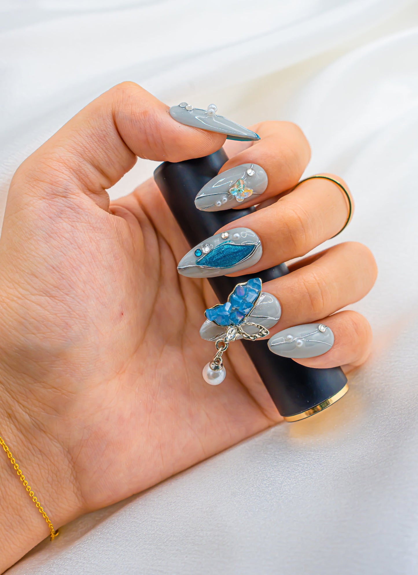 Aura 3D Chrome Nails|Cute Nails|Nail Designs|Free Style|False Nails|Elegant Nails|Summer Nail|Metallic Nail|Trendy Nails|Classy Nails