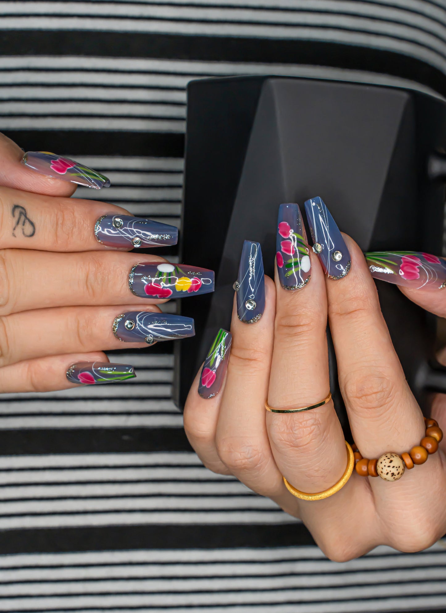 Fall Nails|Natural Nails|Flower Nails|Long Coffin Nails|Glitter Nails|Cute Nail|Nail Designs|False Nail|Elegant Nail|Trendy Nail|Classy Nail
