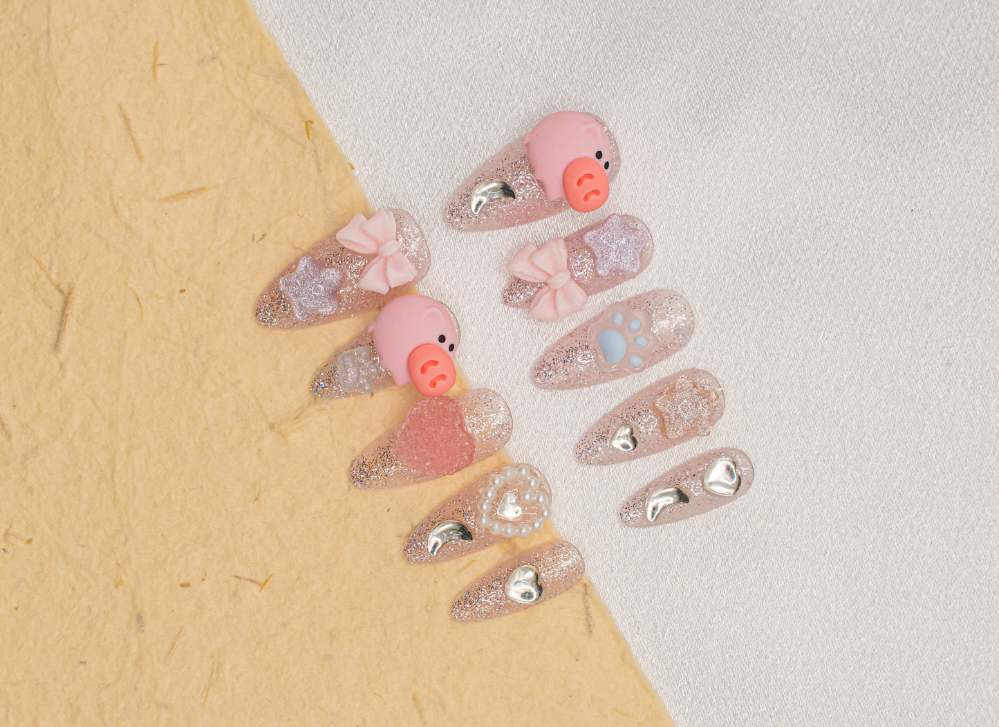 Cute Nails|Summer Nails|Character Nails|Clear Nails|Glittery Nails|Almond Nails|False Nails|Elegant Nails|Trendy Nails|Classy Nails