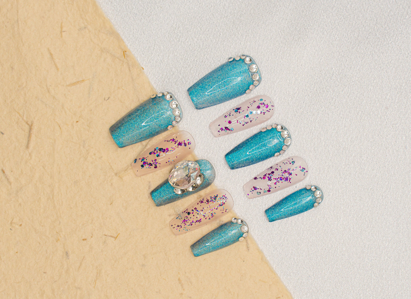 Cute Nails|Summer Nail|Sparkling Nails|Crystal Nails|Glitter Nails|Long Coffin Nails|Nail Designs|False Nails|Elegant Nails|Trendy Nails