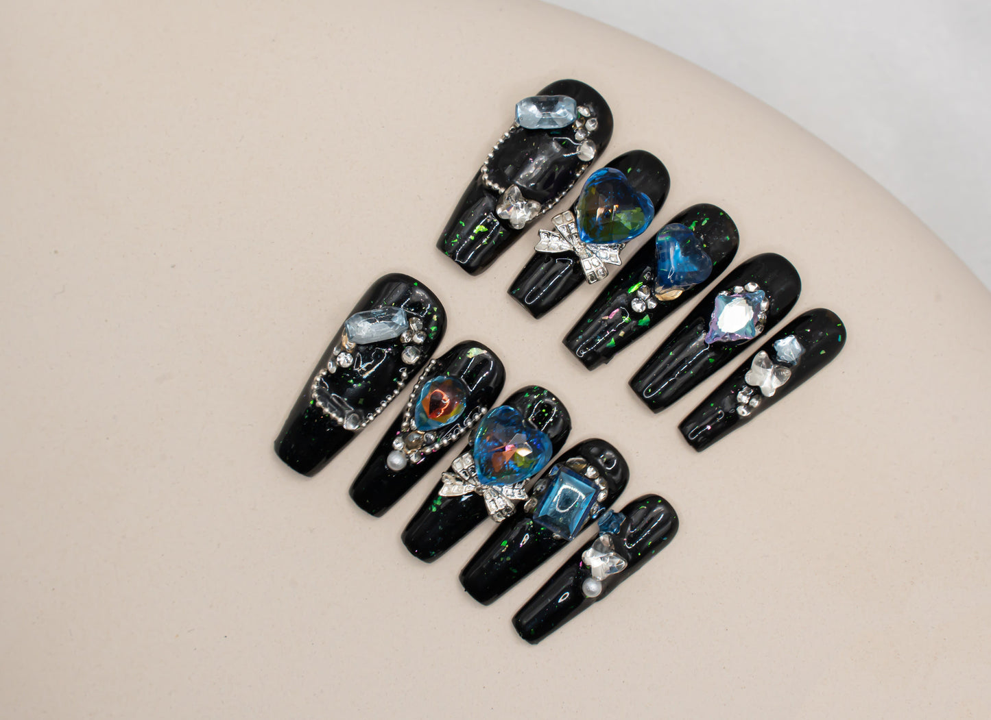 Fall Nails|Luxury Nails|Black Nails|Crystal Nails|Long Coffin Nails|Cute Nails|Nail Designs|Elegant Nails|Trendy Nails|Classy Nails