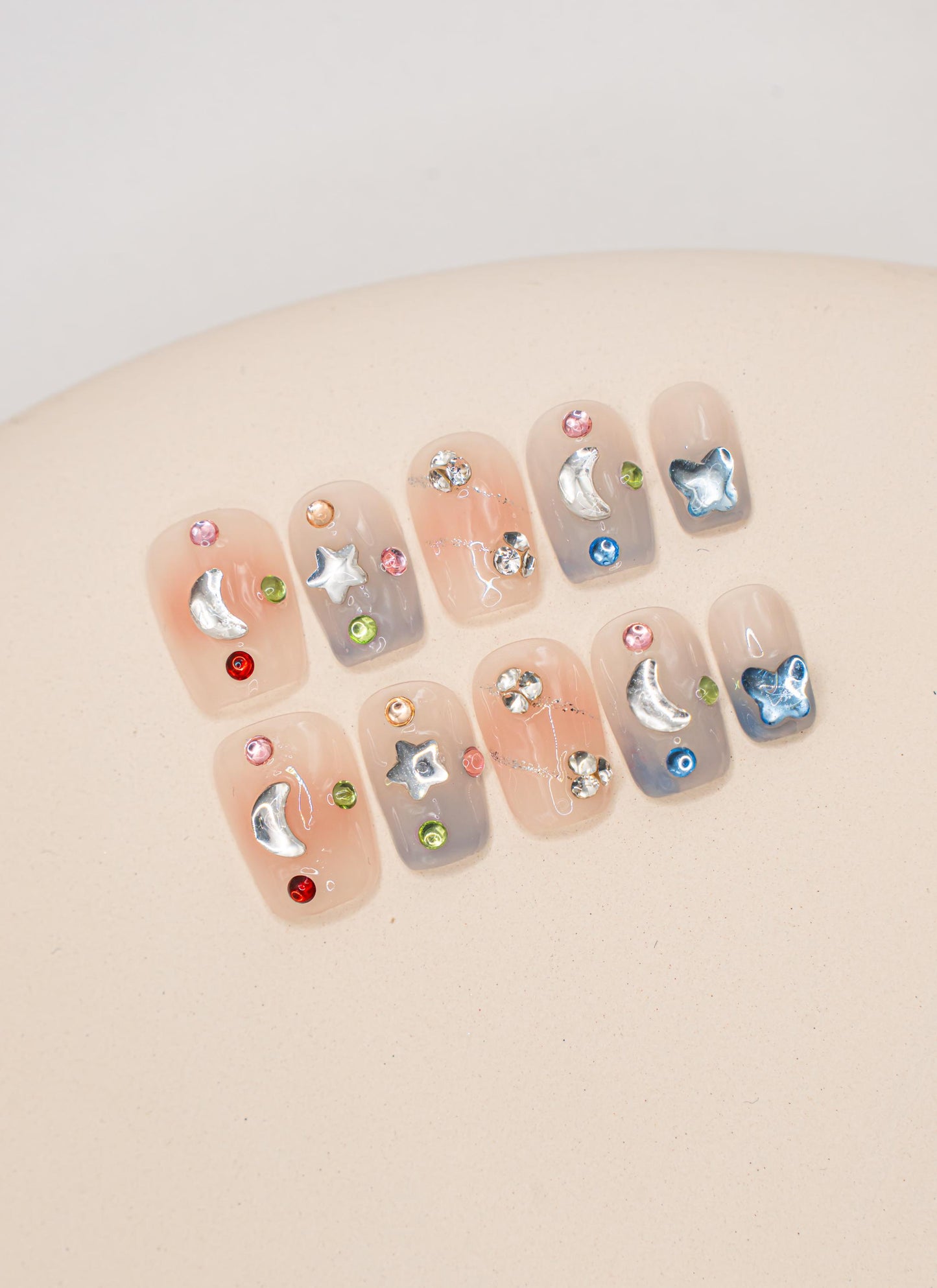 Crystal Nails|3D Nails|Ombre Nails|Blush Nails|Glass Nails|Short Square Nails|Nails|Press On Nails|Gel Nails|Fake Nails|False Nails