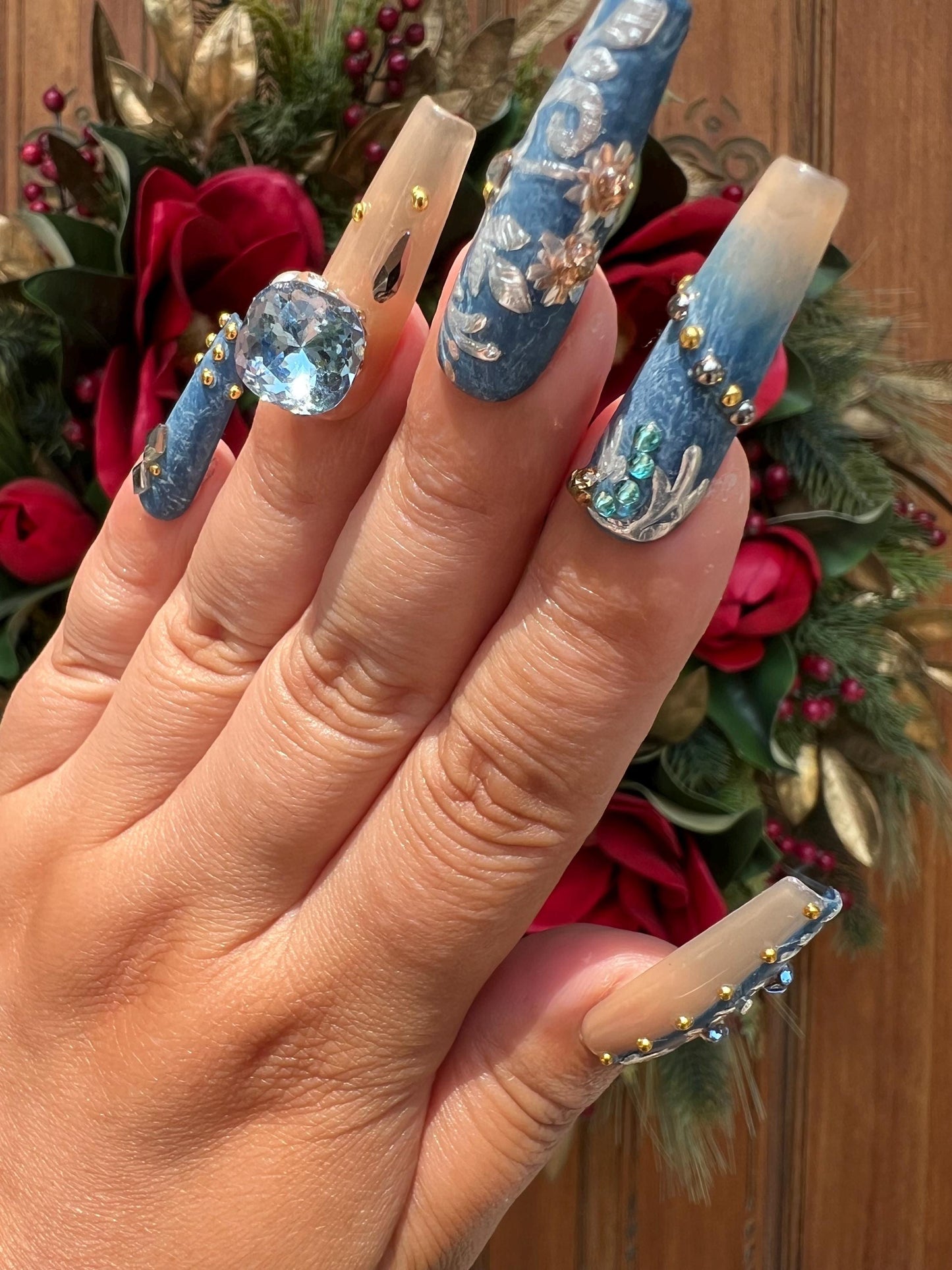 Cute Nails|Blue Ocean Nails|Mermaid Nails|Flower Nail|Nail Designs|False Nails|Elegant Nails|Classy Nails|Summer Nail|Nail Art|Trendy Nail