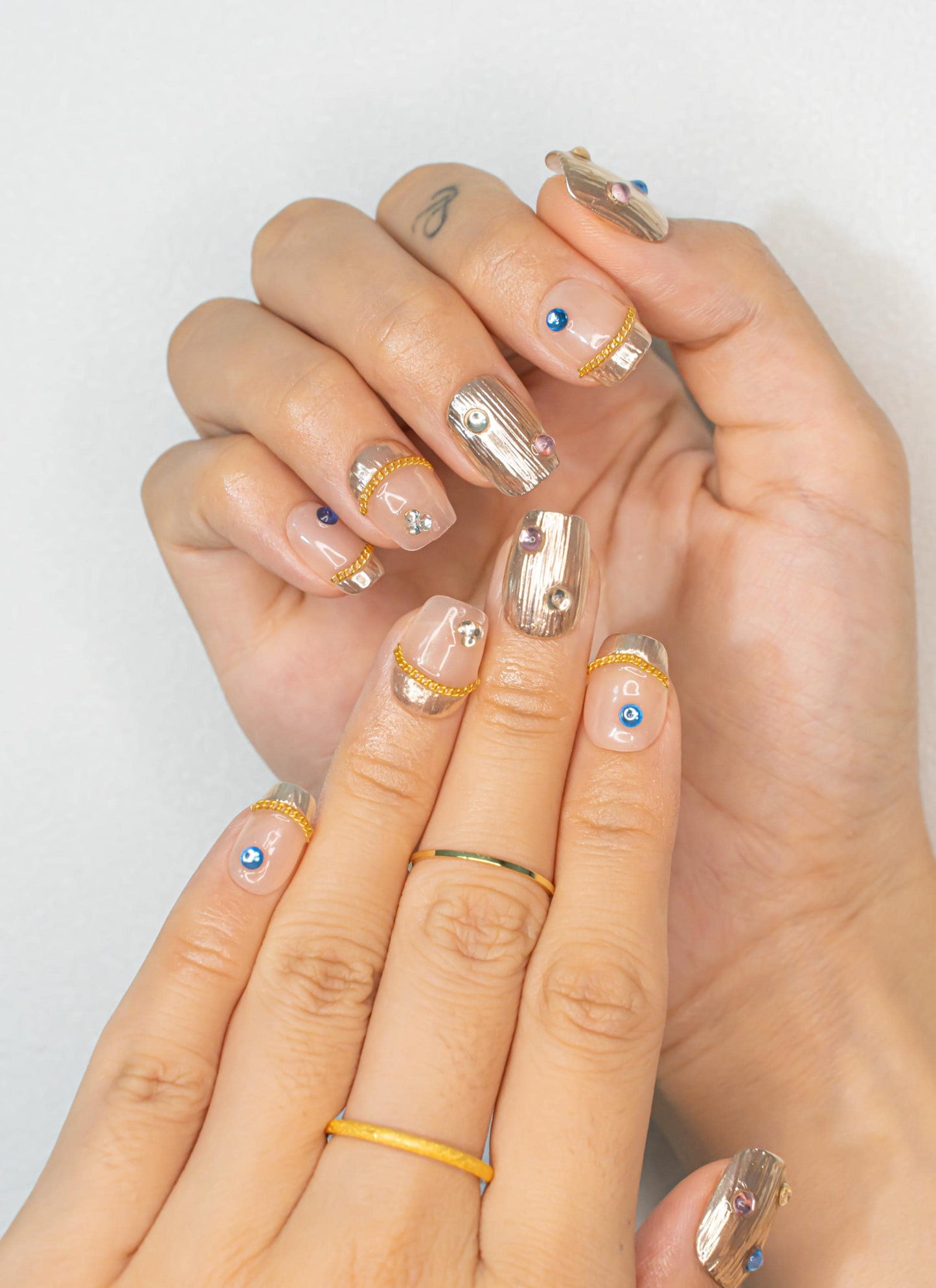 Elegant Nails|3D Nails|Gold Nails|Metallic Nails|Crystal Nails|Short Square Nails|Nails|Press On Nails|Gel Nails|Fake Nails|False Nails