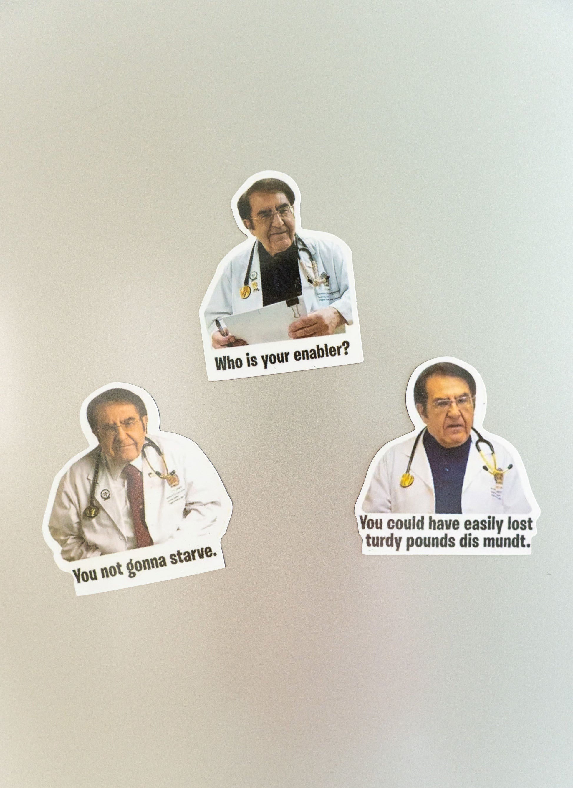 Generisch Dr. Nowzaradan Grappige koelkastmagneten: breng humor in uw keuken met spreuken uit 'My 600lb Life'! (TIRDY POUNDS Generisch Dr. Nowzaradan Grappige koelkastmagneten: breng humor in uw keuken met spreuken uit 'My 600lb Life'! (TIRDY POUNDS