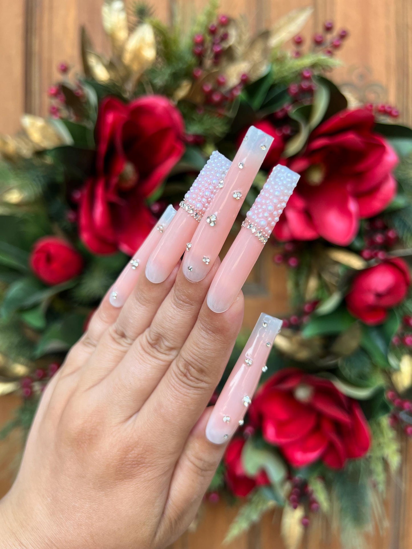 Ombre Nails|Long Nails|Pink Nails|Cute Nail|Nail Designs|False Nails|Elegant Nails|Summer Nail|Nail Art|Trendy Nails